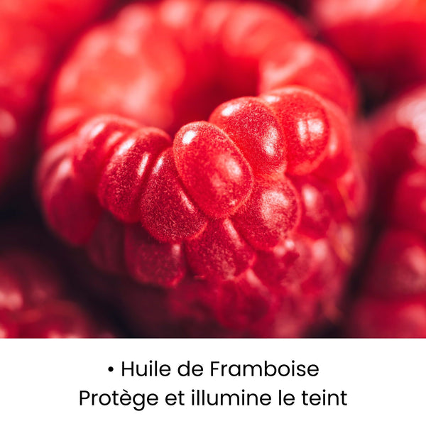 Huile de framboise utilisée dans les soins KALYAË ORIGIN, reconnue pour protéger et illuminer le teint grâce à sa richesse en antioxydants naturels.